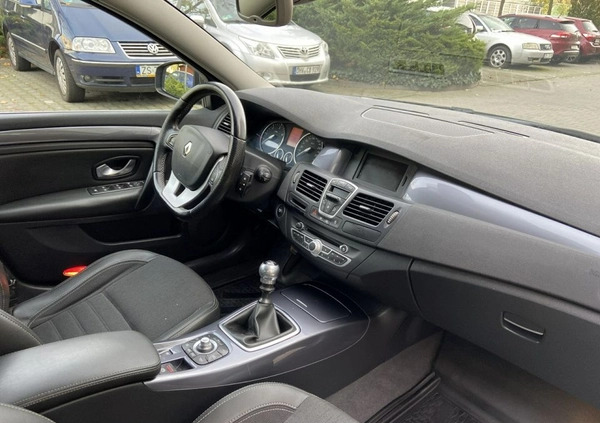 Renault Laguna cena 22999 przebieg: 208000, rok produkcji 2010 z Rzgów małe 781